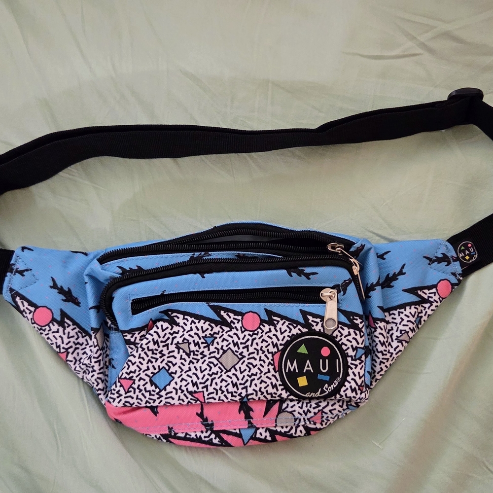 NWOT Maui and Sons 80s-90s Multicolor Fanny Pack